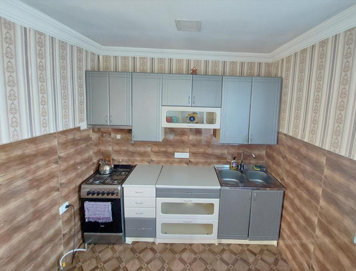 Apartment Beso Kutaisi Luaran gambar