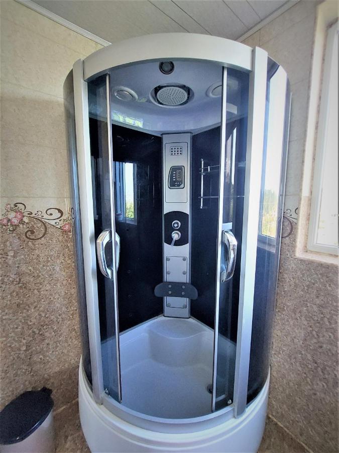 Apartment Beso Kutaisi Luaran gambar