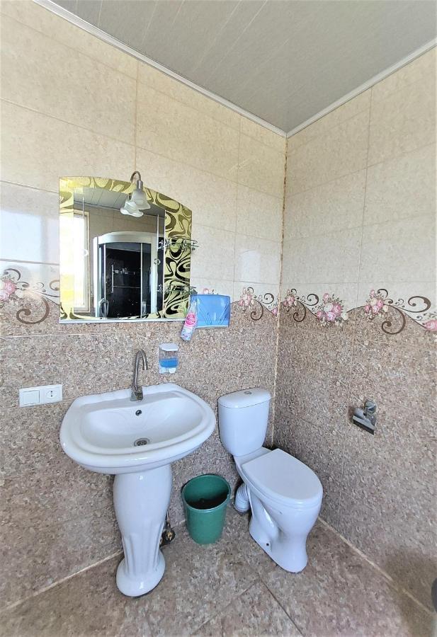 Apartment Beso Kutaisi Luaran gambar