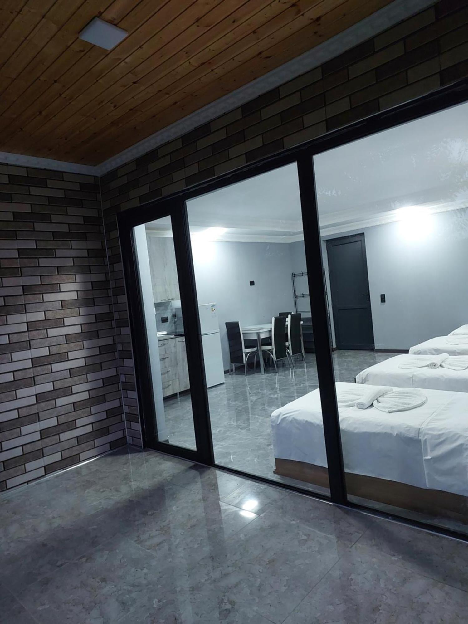 Apartment Beso Kutaisi Luaran gambar