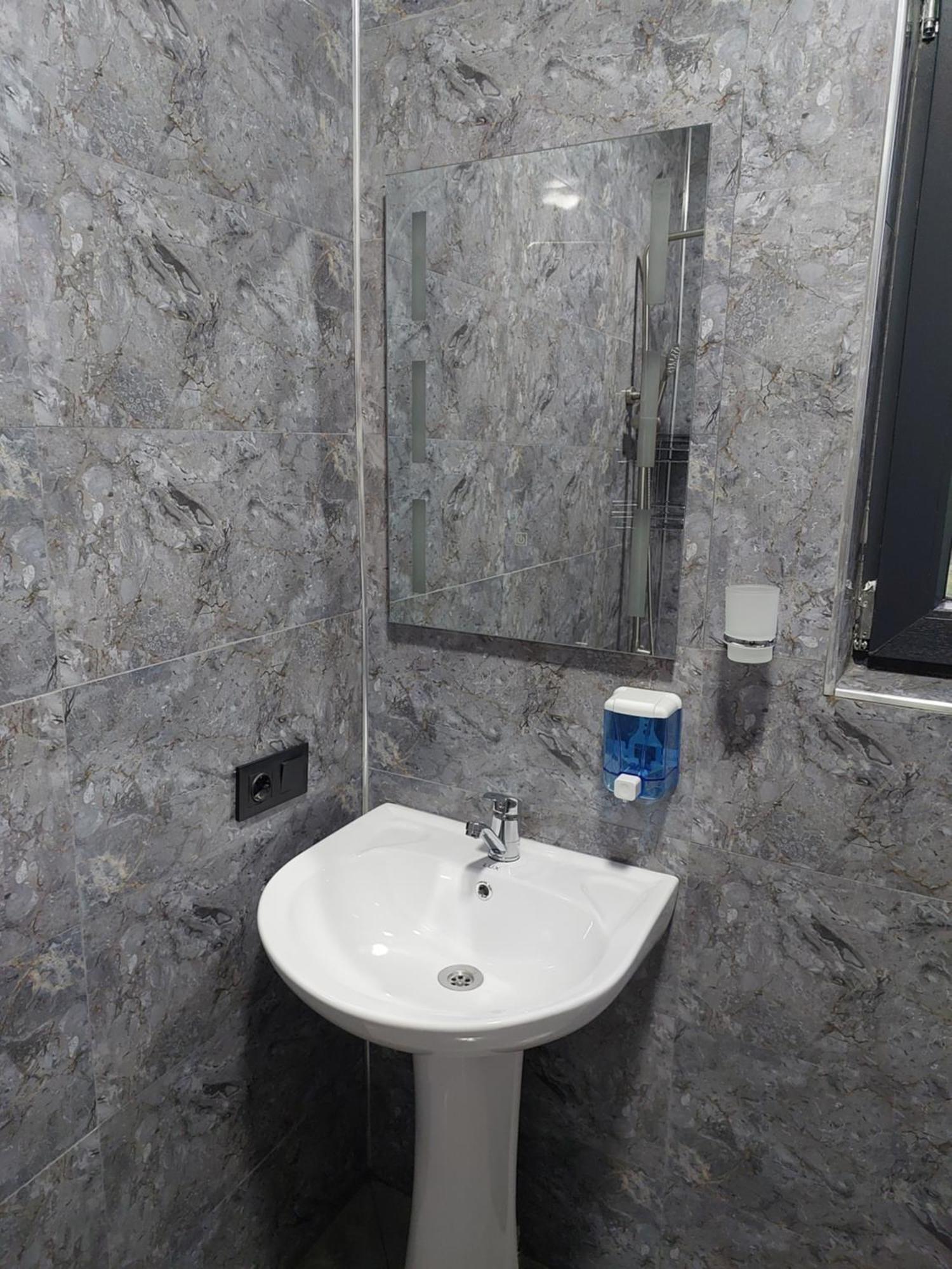 Apartment Beso Kutaisi Luaran gambar