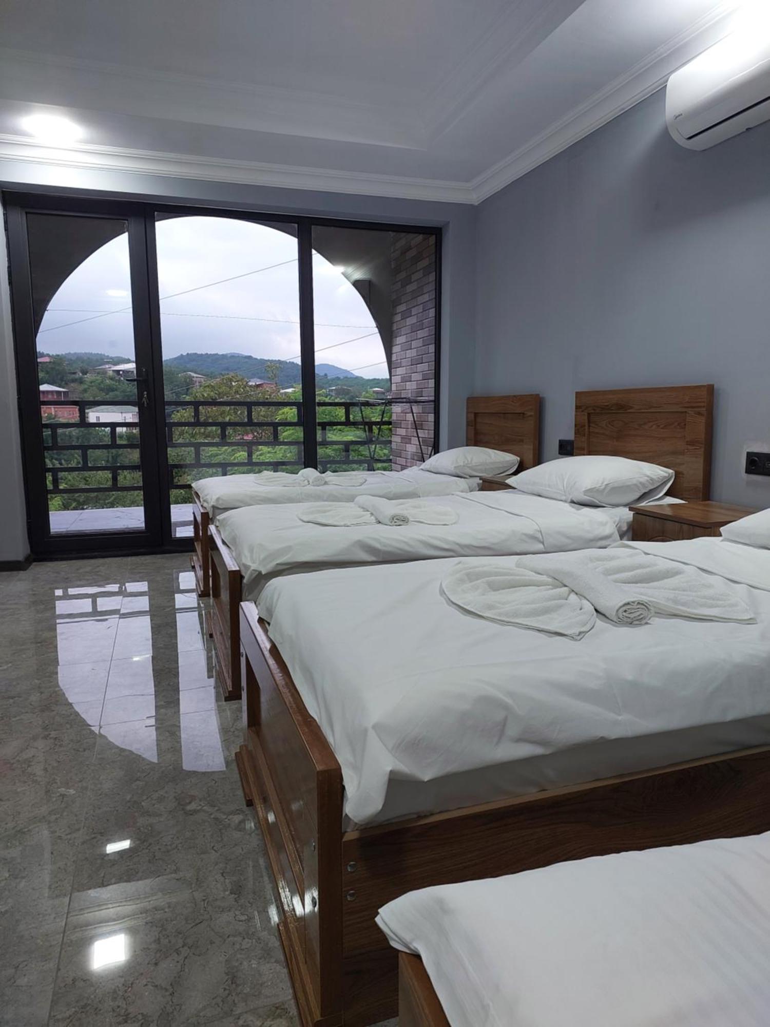 Apartment Beso Kutaisi Luaran gambar