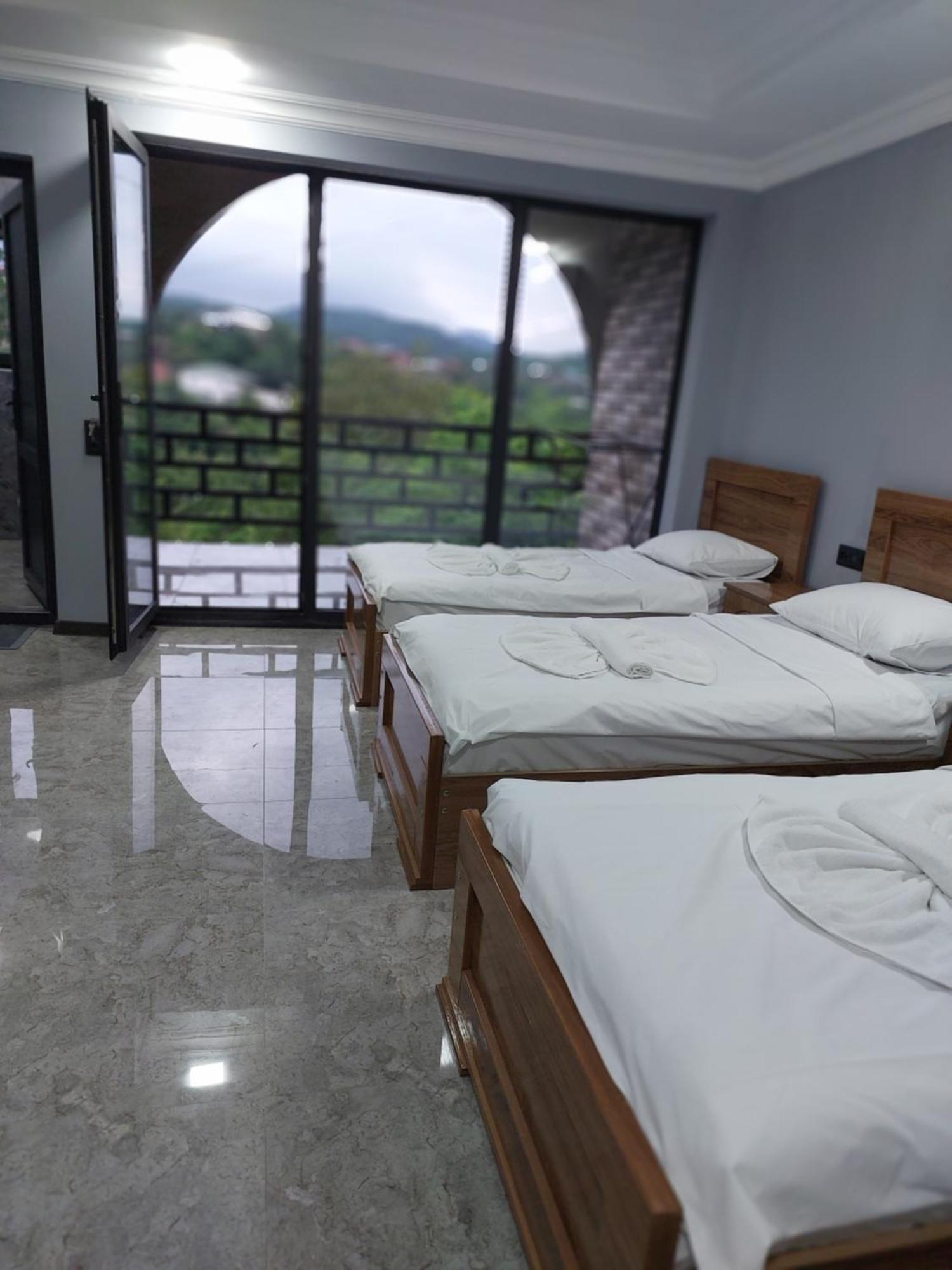 Apartment Beso Kutaisi Luaran gambar