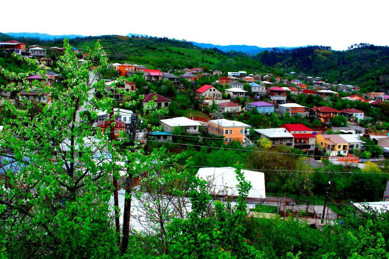 Apartment Beso Kutaisi Luaran gambar